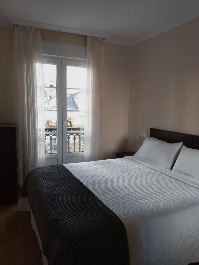 Ribadeo Centro Apartment Bagian luar foto